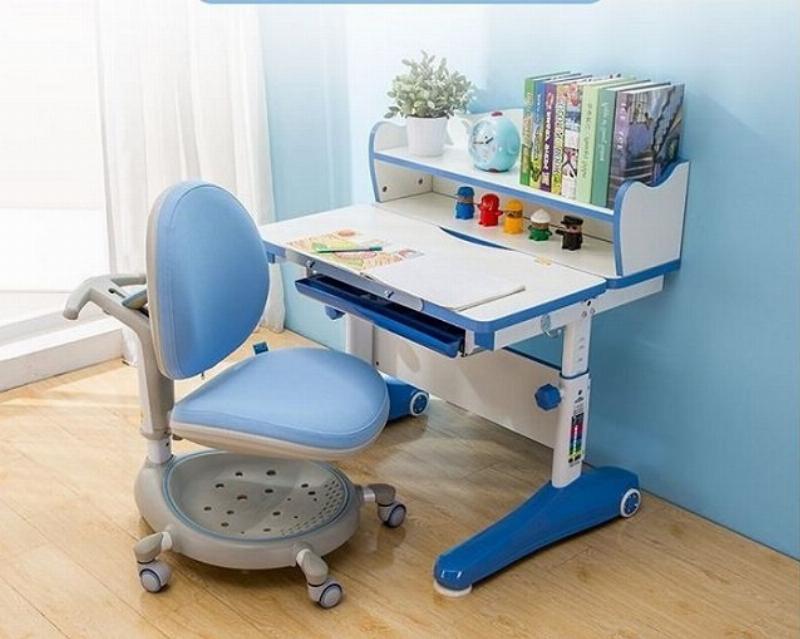 Kích thước bàn học tiêu chuẩn theo chiều cao và độ tuổi của người sử dụng